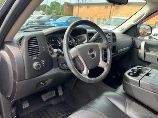 GMC Sierra 1500 2011 4x4 SLE 4dr Extended Cab 6.5 ft. SB
