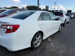 Toyota Camry 2012 SE 4p Sedan