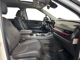 Kia Carnival Híbrido 2025 SX Prestige 4p Mini-Furgoneta