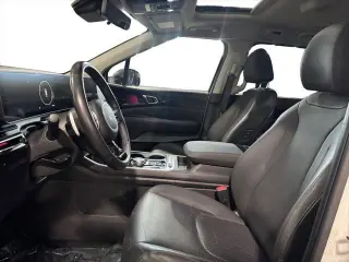 Kia Carnival Híbrido 2025 SX Prestige 4p Mini-Furgoneta