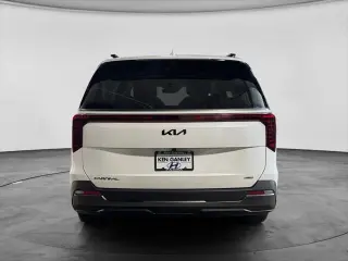 Kia Carnival Híbrido 2025 SX Prestige 4p Mini-Furgoneta