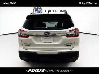 Subaru Ascent 2023 AWD Limited 7 Pasajeros 4 Puertas SUV