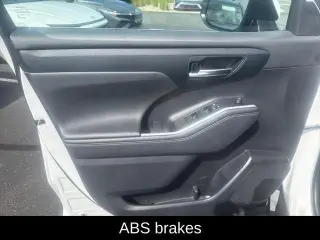 Toyota Highlander 2023 AWD XLE 4p SUV