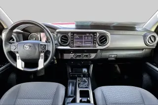 Toyota Tacoma 2022 4x2 SR5 4p Doble Cabina 5.0 ft SB