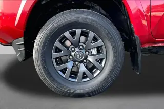 Toyota Tacoma 2022 4x2 SR5 4p Doble Cabina 5.0 ft SB