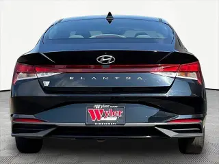 Hyundai ELANTRA 2023 SE 4dr Sedan