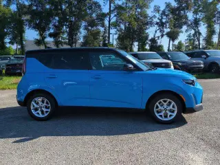 Kia Soul 2023 S 4 puertas Crossover