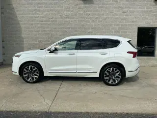 Hyundai SANTA FE 2023 Escritura 4p Crossover