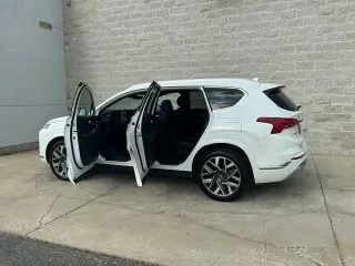Hyundai SANTA FE 2023 Escritura 4p Crossover