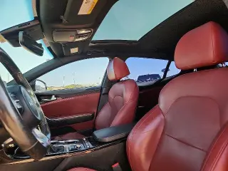 Kia Stinger 2022 GT-Line 4p Sedana