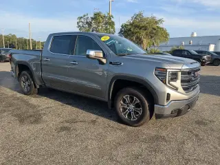 GMC Sierra 1500 2025 4x2 SLT 4dr Cabina de tripulacion con 5.8 pies BA