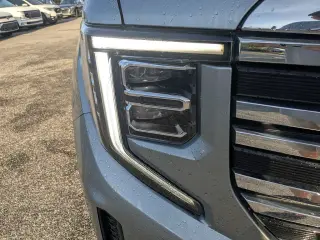 GMC Sierra 1500 2025 4x2 SLT 4dr Cabina de tripulacion con 5.8 pies BA