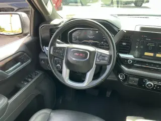 GMC Sierra 1500 2025 4x4 SLT 4dr Crew Cab 6.6 ft. SB