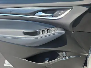 Buick Enclave 2023 Gasolina 4p Crossover