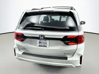 Honda Odyssey 2025 Elite 4p Mini-Van