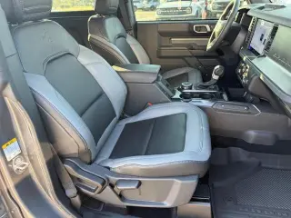 Ford Bronco 2025 4x4 Base 2dr SUV