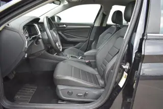 Volkswagen Jetta 2024 SE 4p Sedan