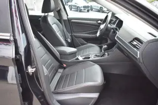 Volkswagen Jetta 2024 SE 4p Sedan