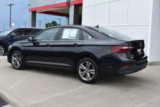 Volkswagen Jetta 2024 SE 4p Sedan