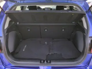 Hyundai VENUE 2023 SEL Crossroad de 4 puertas