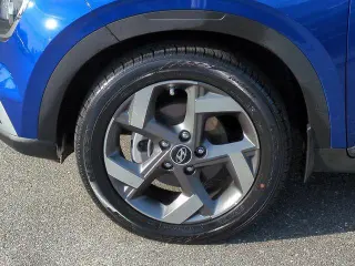 Hyundai VENUE 2023 SEL Crossroad de 4 puertas