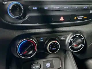 Hyundai VENUE 2021 SE 4p Crossover