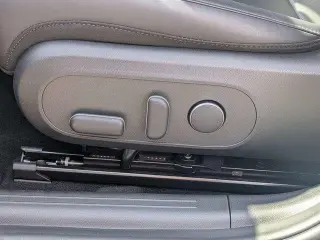 Hyundai IONIQ 6 2023 SEL 4p Sedan
