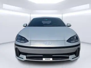 Hyundai IONIQ 6 2023 SEL 4p Sedan