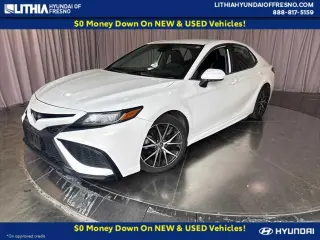 Toyota Camry 2022 SE 4dr Sedán