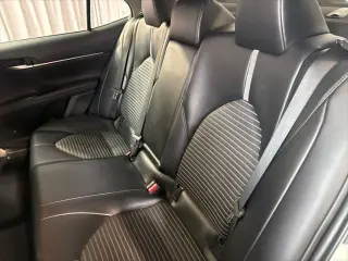 Toyota Camry 2022 SE 4dr Sedán