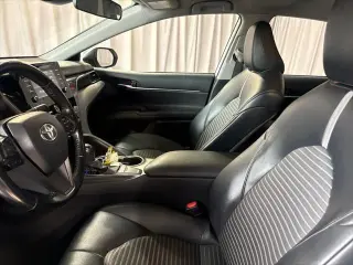 Toyota Camry 2022 SE 4dr Sedán