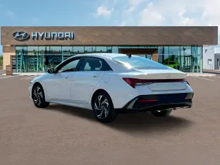 Hyundai ELANTRA 2024 SEL 4dr Sedán