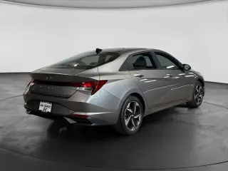 Hyundai ELANTRA 2023 SEL 4p Sedan SULEV