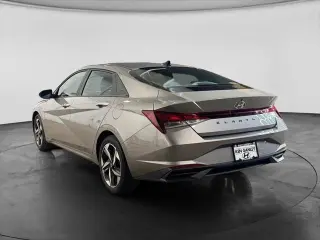 Hyundai ELANTRA 2023 SEL 4p Sedan SULEV