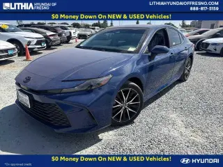 Toyota Camry 2025 LE 4dr Sedan