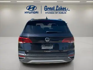 Volkswagen Taos 2024 AWD SE 4Motion 4p SUV