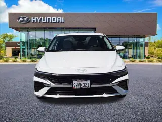 Hyundai ELANTRA Hybrid 2025 Limitada 4p Sedan