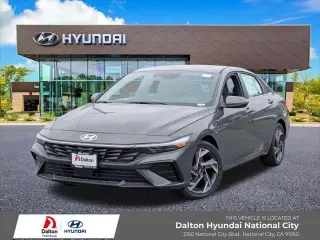 Hyundai ELANTRA Hybrid 2025 Limitada 4p Sedan