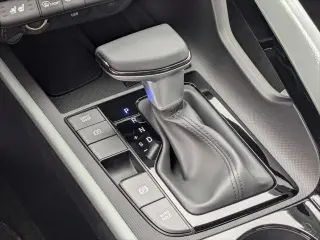 Hyundai ELANTRA Hybrid 2025 Limitada 4p Sedan
