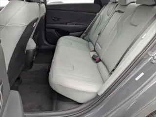 Hyundai ELANTRA Hybrid 2025 Limitada 4p Sedan