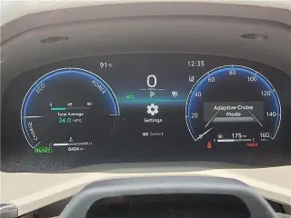 Toyota Camry 2026 SE Sedán de 4 puertas
