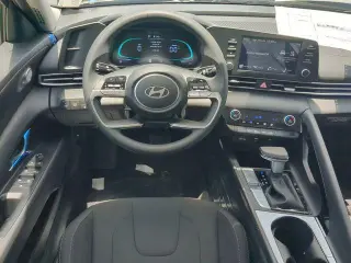 Hyundai ELANTRA Hybrid 2025 Azul 4p Sedan