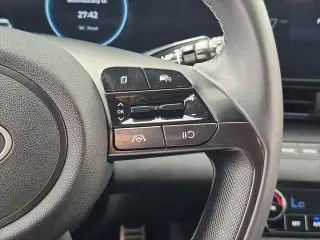 Hyundai ELANTRA Hybrid 2025 SEL Sport 4p Sedana
