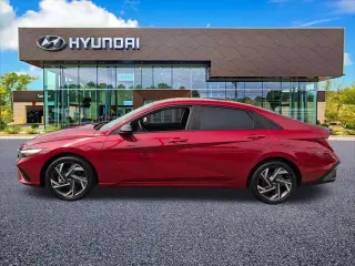 Hyundai ELANTRA Hybrid 2025 SEL Sport 4p Sedana