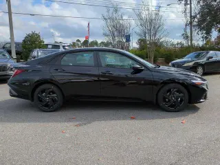 Hyundai ELANTRA 2026 SEL Sport 4dr Sedan