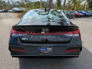 Hyundai ELANTRA 2026 SEL Sport 4dr Sedan