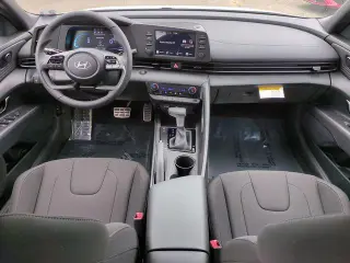 Hyundai ELANTRA 2025 SEL Sport 4dr Sedan