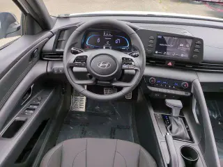 Hyundai ELANTRA 2025 SEL Sport 4dr Sedan