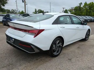 Hyundai ELANTRA 2025 SEL Sport 4dr Sedan