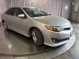 Toyota Camry 2014 SE 4dr Sedan